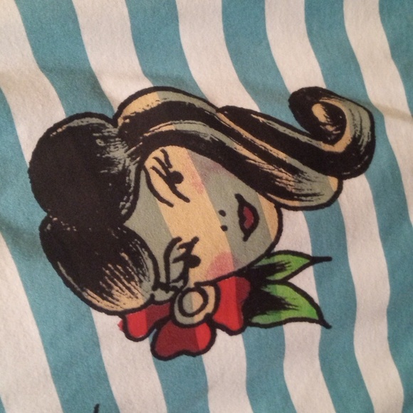 Christian Audigier/Ed Hardy Graphic T Wolf Ladies Hearts M - Picture 13 of 17